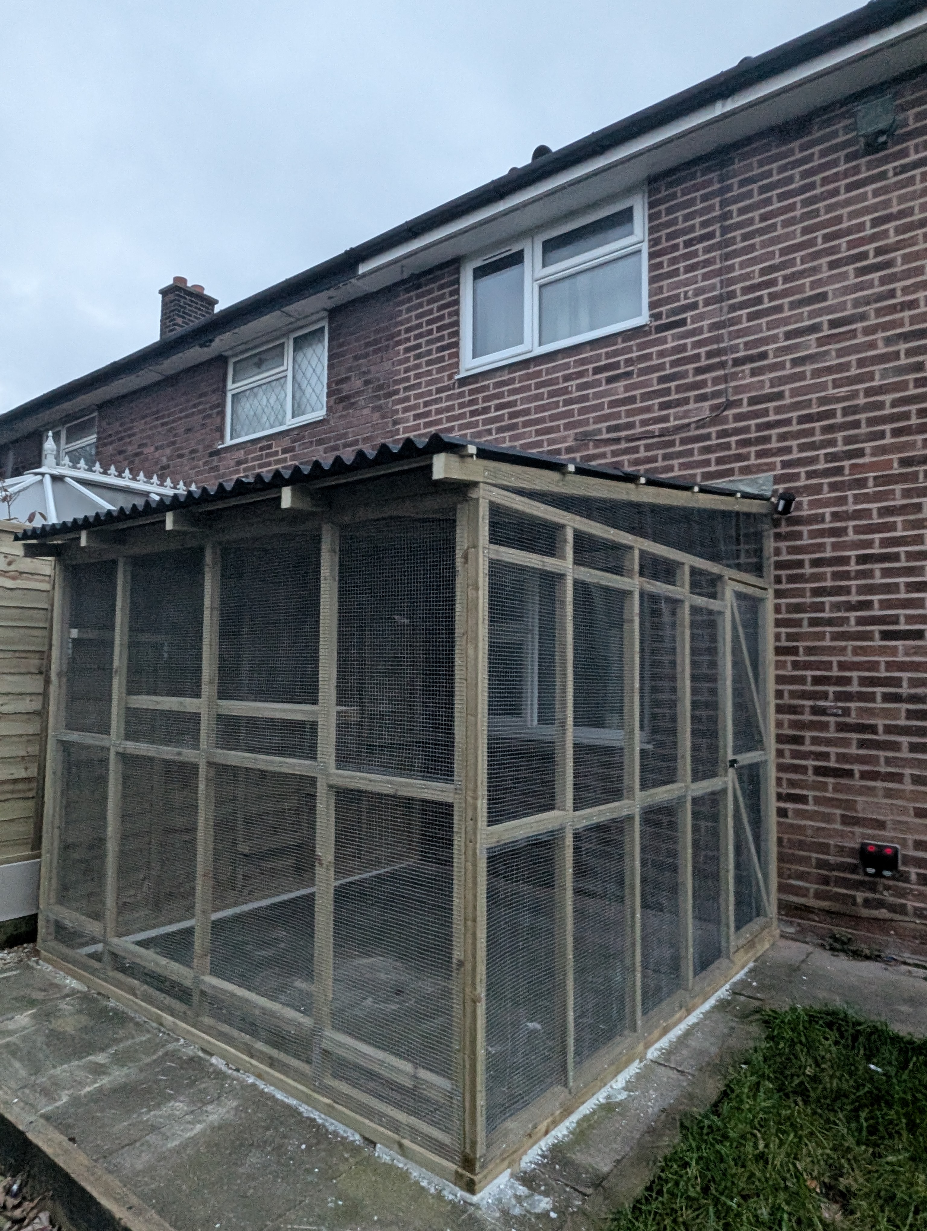 Large catio